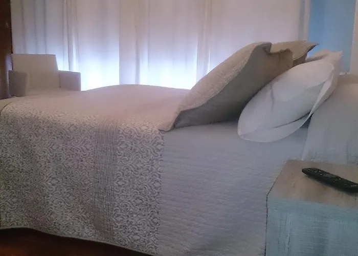 ゲストハウス A Goleta 3*