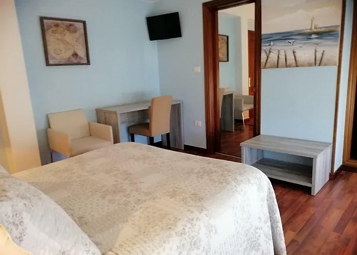 ゲストハウス A Goleta 3*